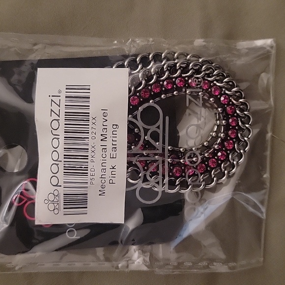(2) NWT Paparazzi Earrings - Picture 2 of 3